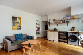 Cozy apartment nearby the Saint Martin Canal - Paris - Welkeys